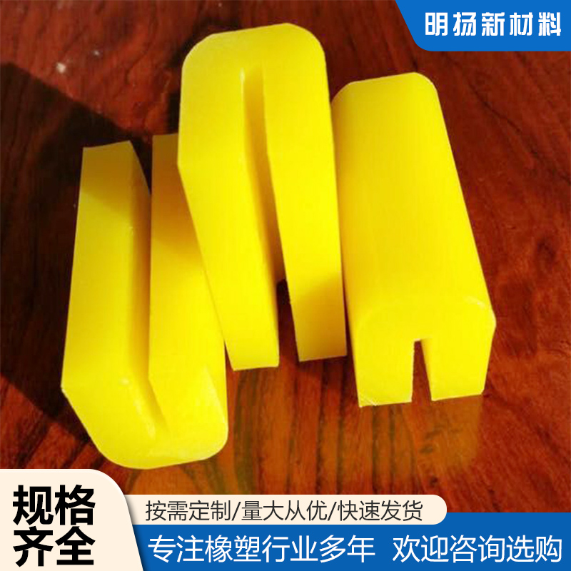 舉升機(jī)滑塊是安裝在雙柱舉升機(jī)滑臺(tái)和立柱之間，起支撐和減少阻力